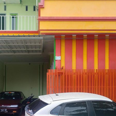 Hotel Reddoorz Syariah At Shakira Alesha Enggal Bandar Lampung Exterior foto